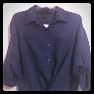 Cute tie front shirt!